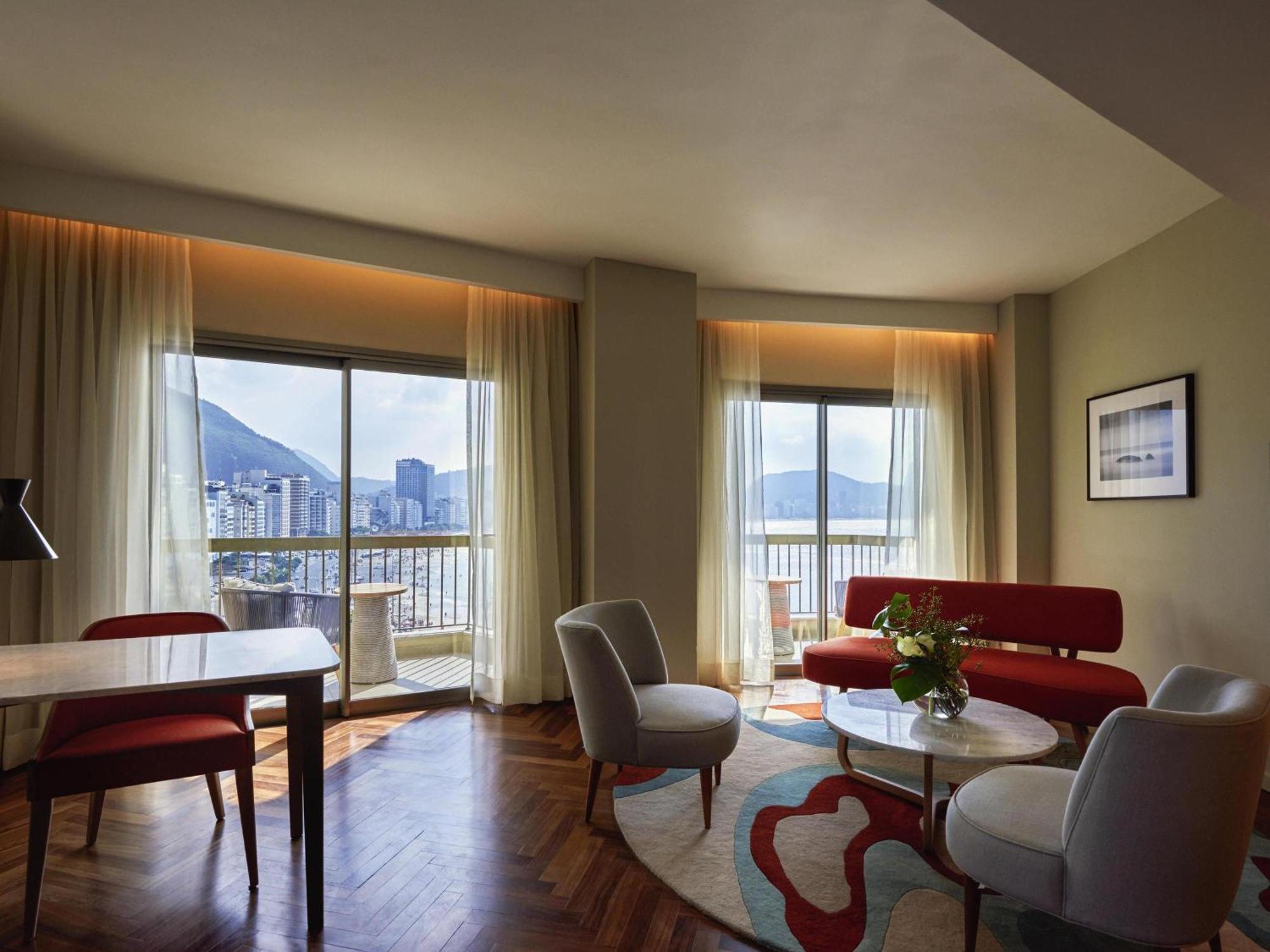 Suite King Gold con 1 Camera da Letto e Vista Mare